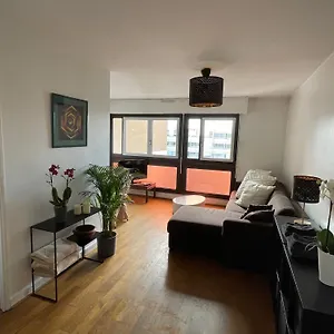 Appartement Lumineux 46m2 20e, Paris
